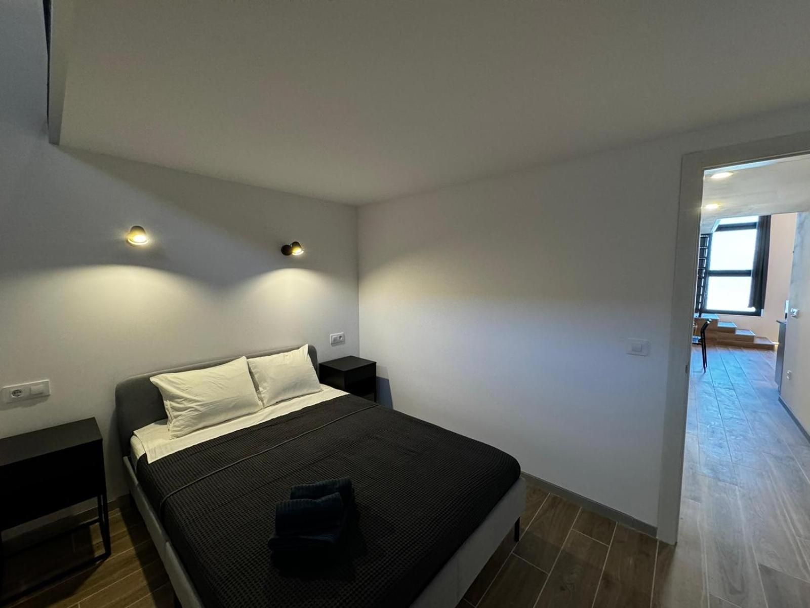 Melia Y Fuster 23C Aparthotel Valencia Exterior foto